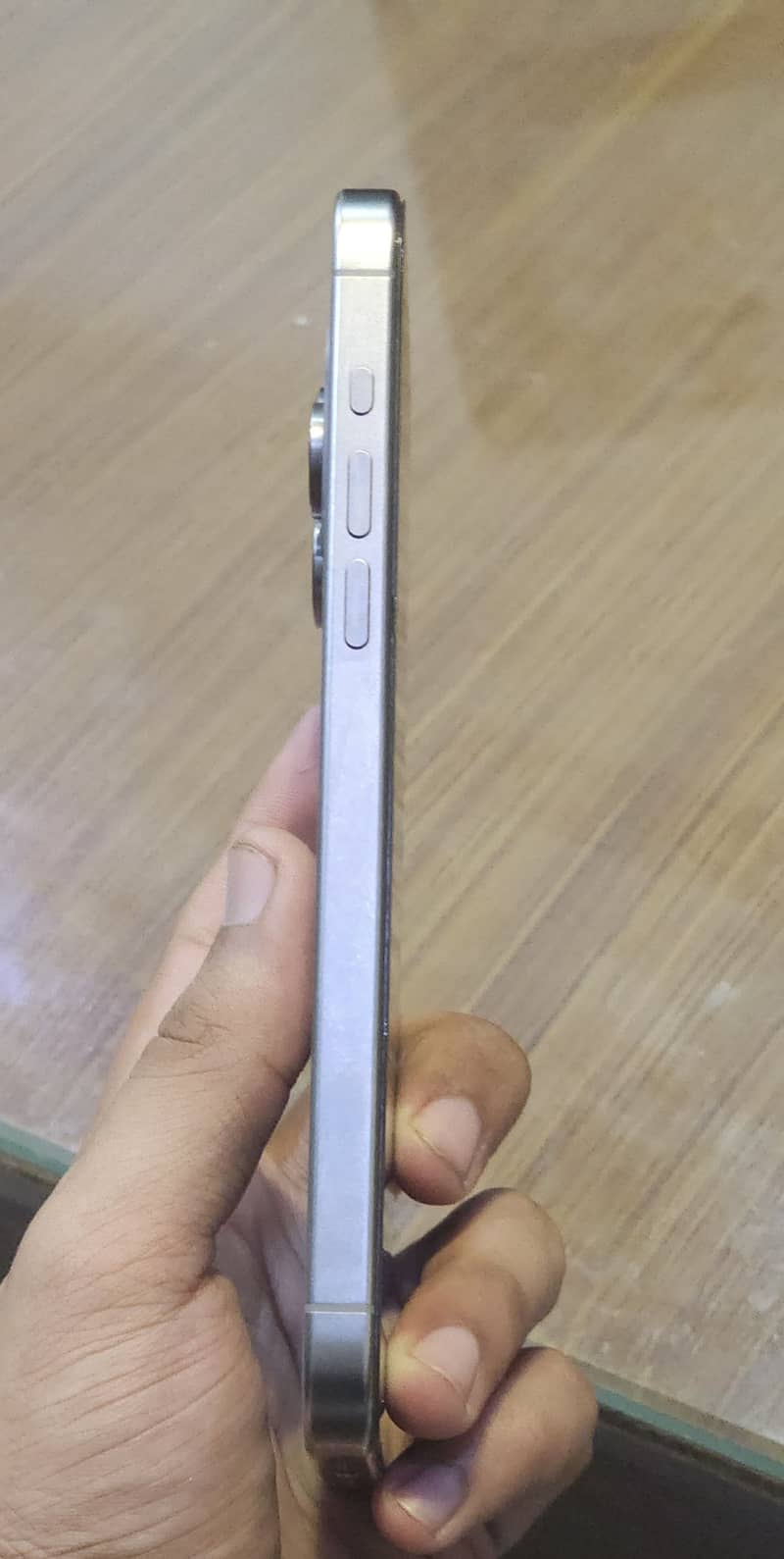 Apple iPhone 15 Pro Max 7