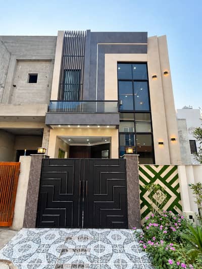 3 Marla brand New House for sale