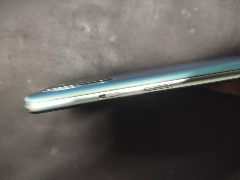 One Plus 8T 6