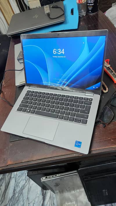 Dell latitude 5430 | I5 12th Gen | 8gb ram | 256nvme