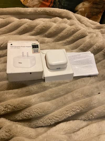 40 w Apple Original charger maximum 60 w