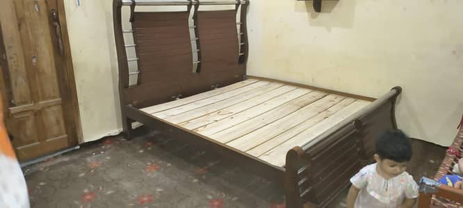 king bed without poam