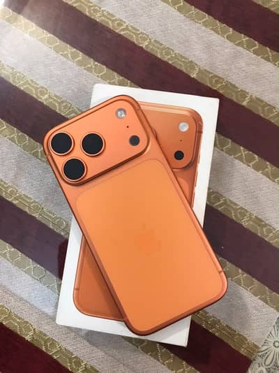 Apple iPhone 17 Pro jv