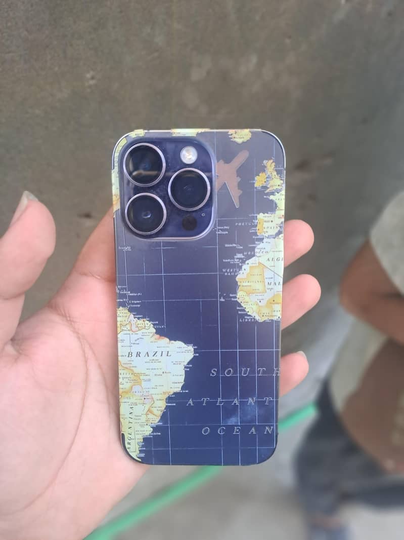 Apple iPhone 14 Pro 4