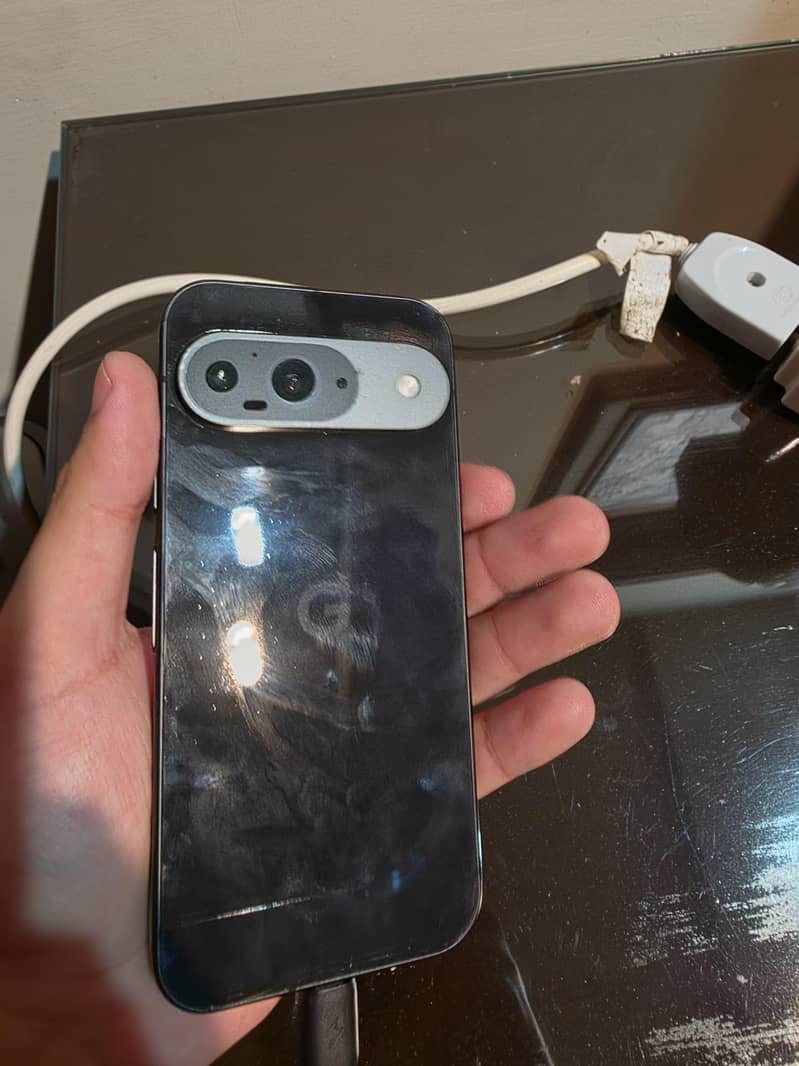 Google Pixel 9 2