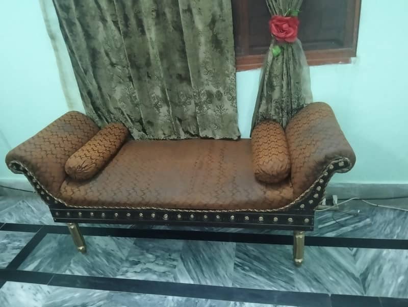 sofa sethi 0