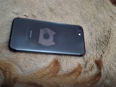 Apple iPhone 7