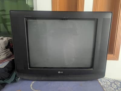 LG tv for sale 21"