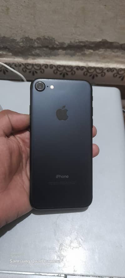 iPhone 7