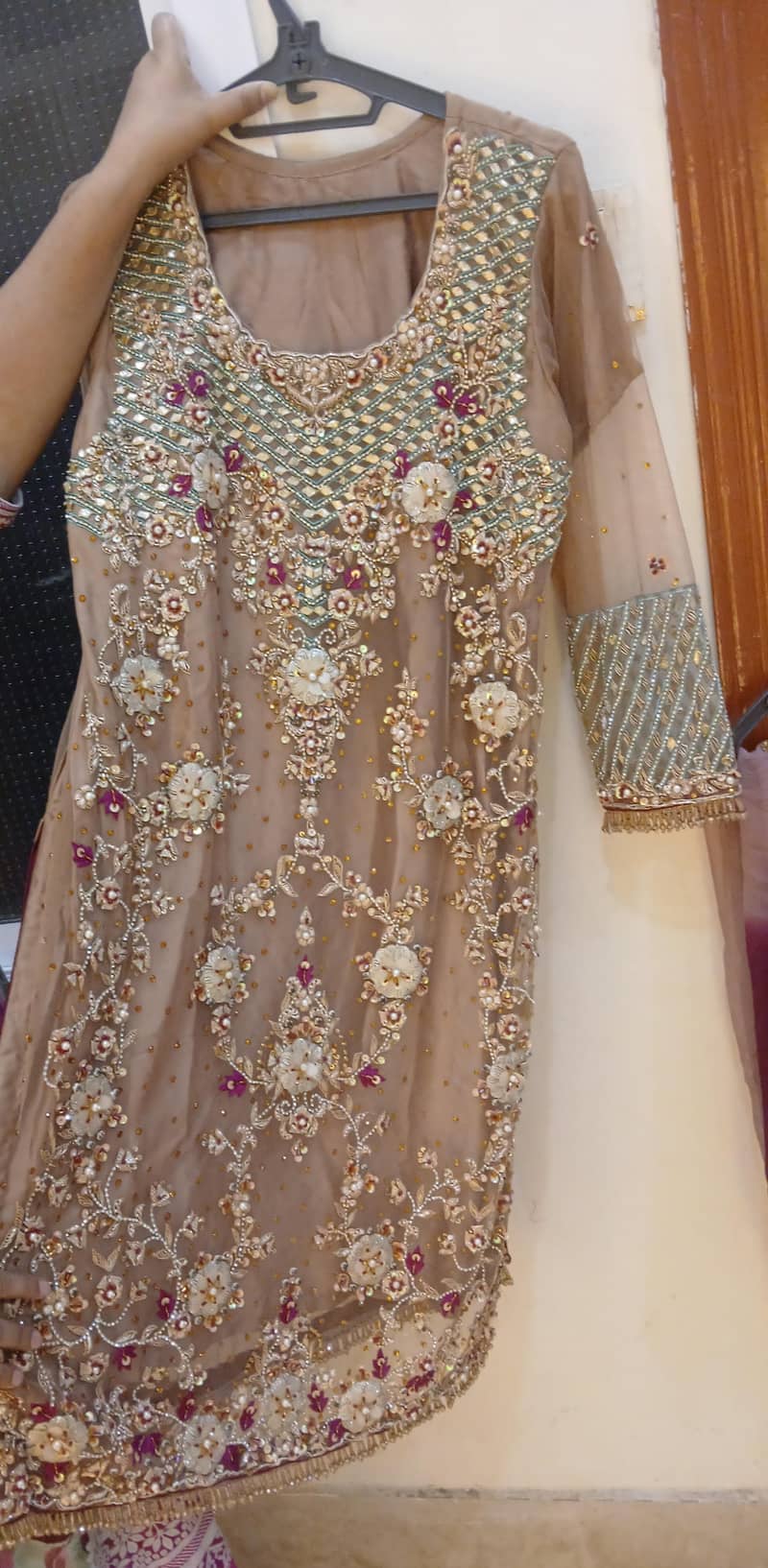 3d kaam wala suit 0