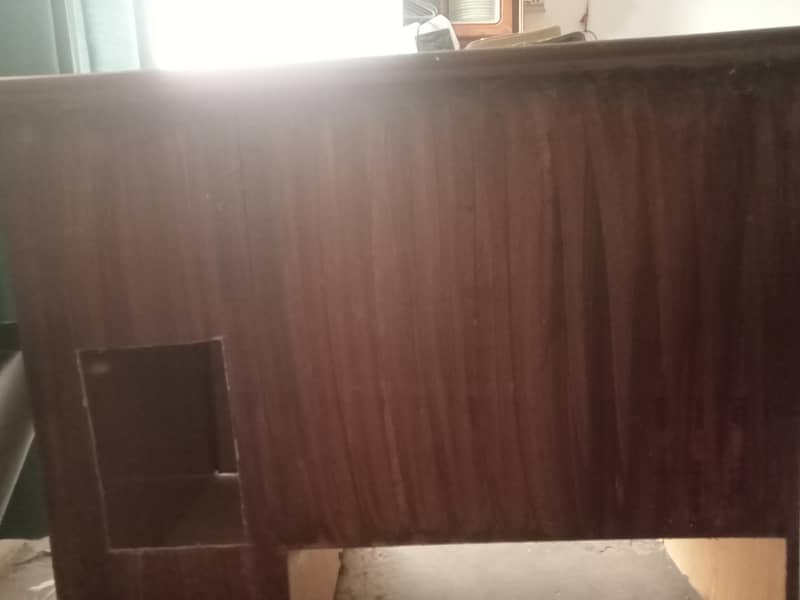 Computer Table 3