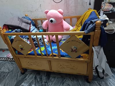 baby cot