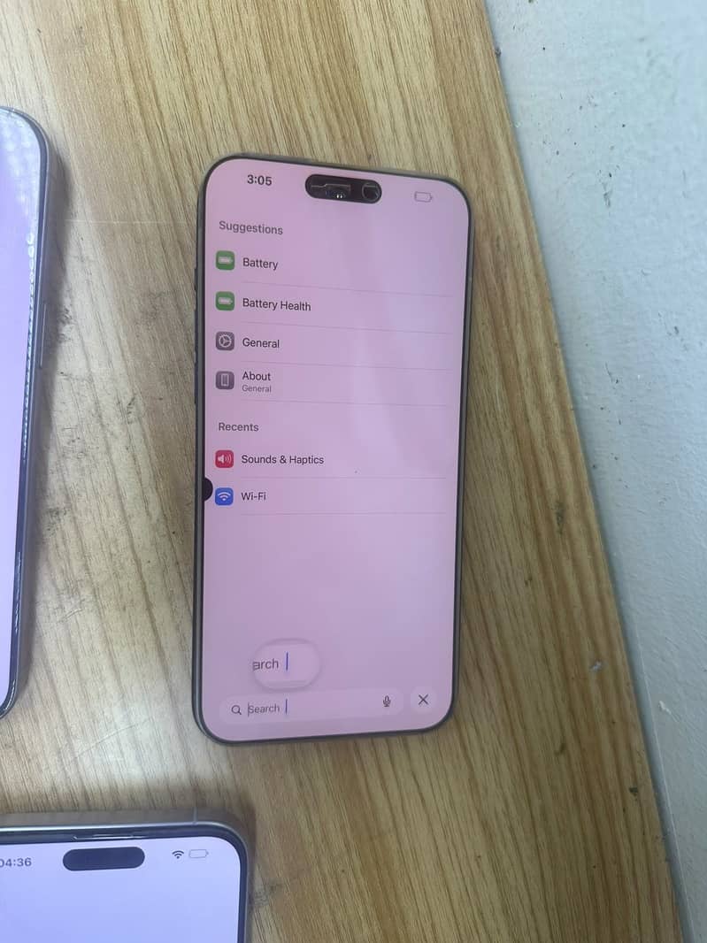 Apple iPhone 15 Pro Max 4