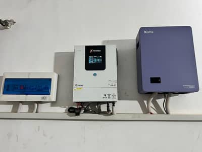 inverex 4.2kw Hybrid with knox 24v Lithium Battery