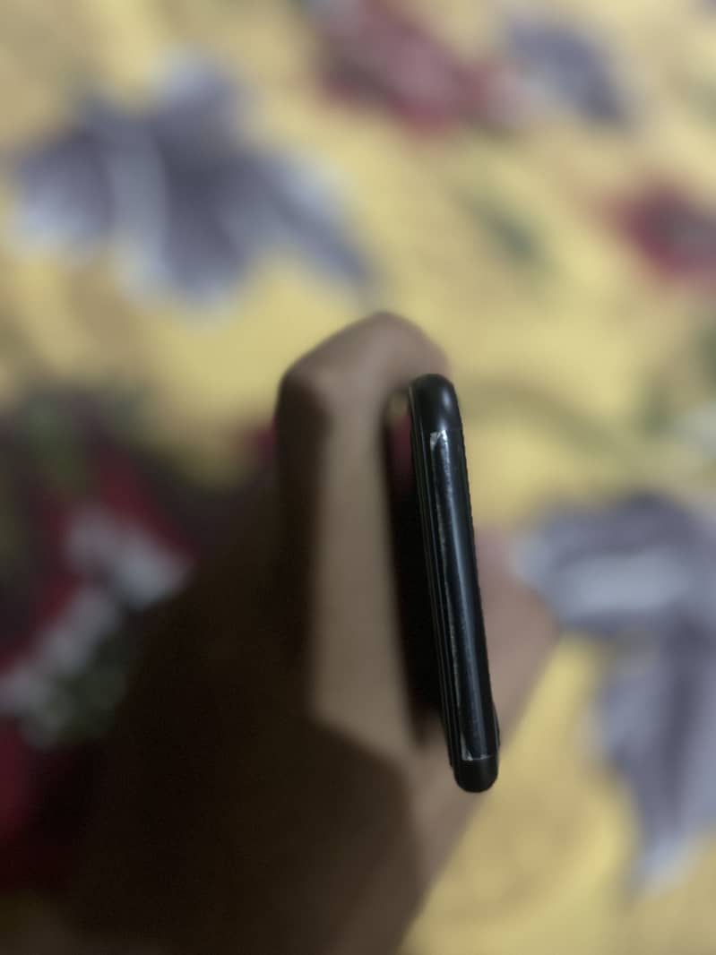 Apple iPhone 7 5