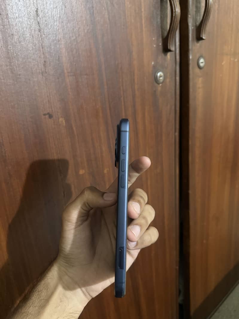Apple iPhone 17 Pro Max 1
