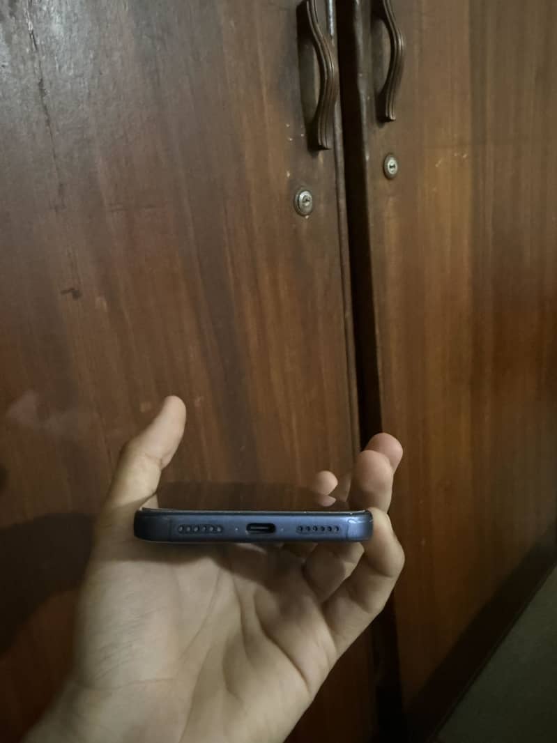 Apple iPhone 17 Pro Max 5