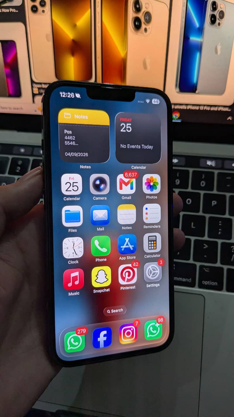 Apple iPhone 13 Pro 1