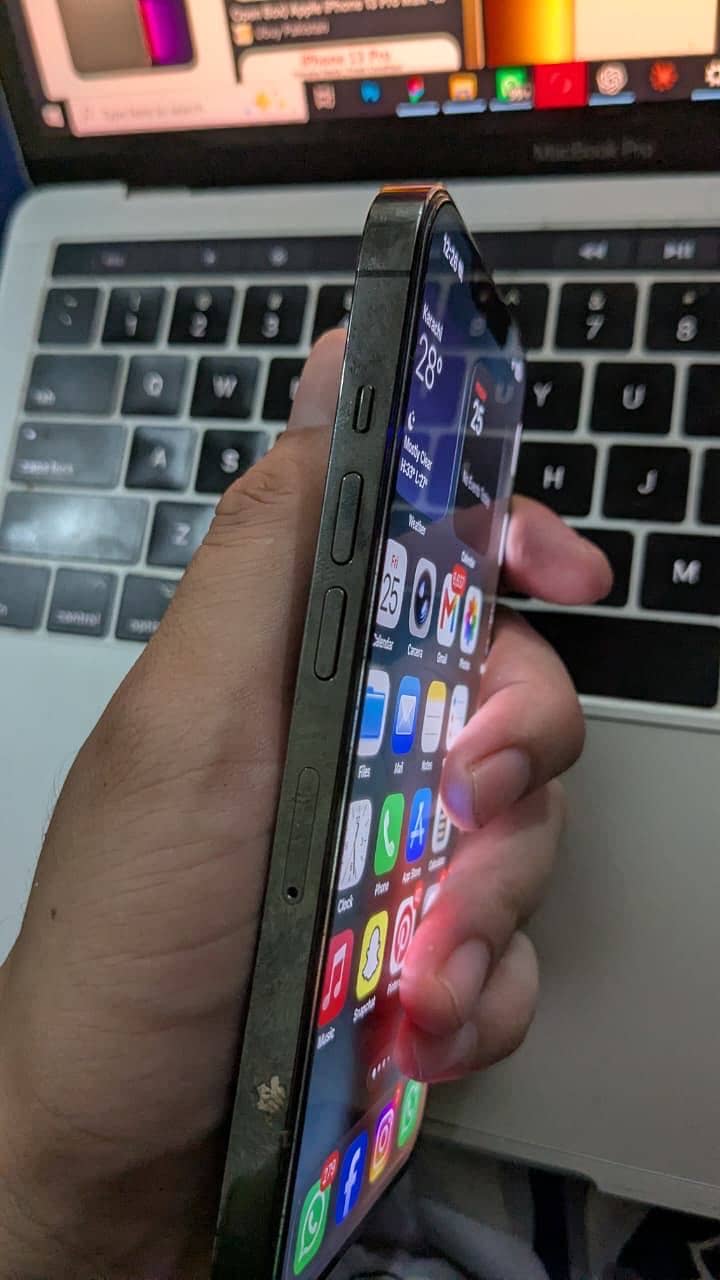 Apple iPhone 13 Pro 5
