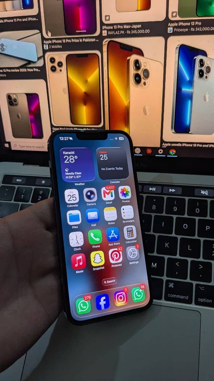 Apple iPhone 13 Pro 8