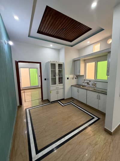 4 Marla Brand new Ground portion for Rent(Cavalry ext)