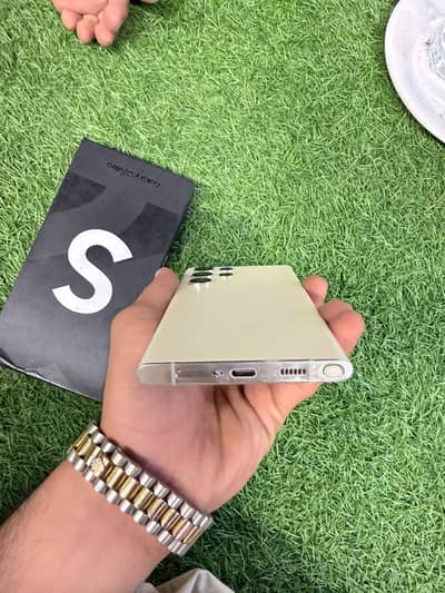 Samsung Mobile S22 Ultra
