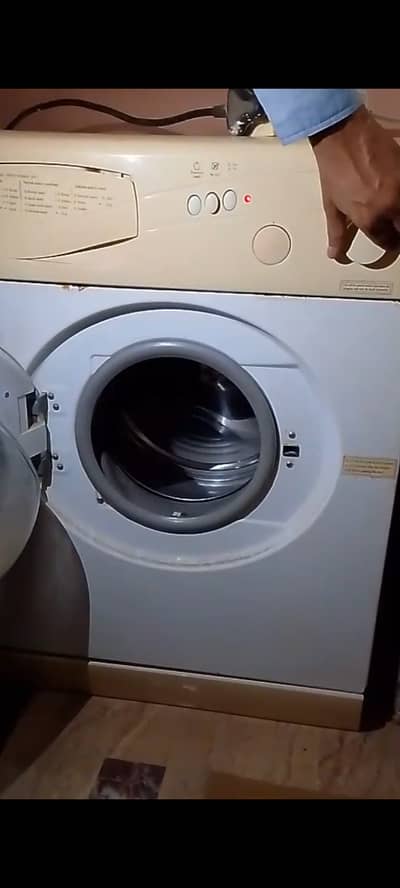 Automatic washing machine haier. good condition.
