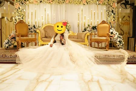 Bridal Maxi/gown heavy flare urgent sale