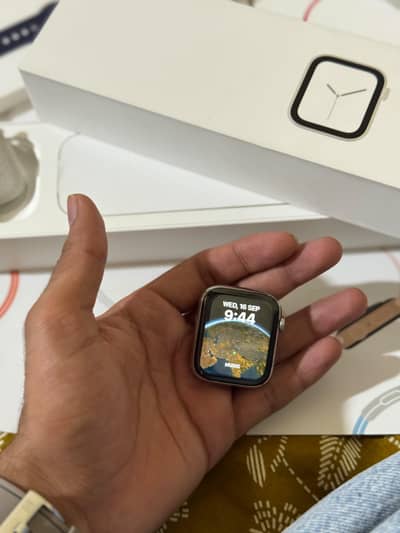 Apple watch series 4 44mm stainless steel