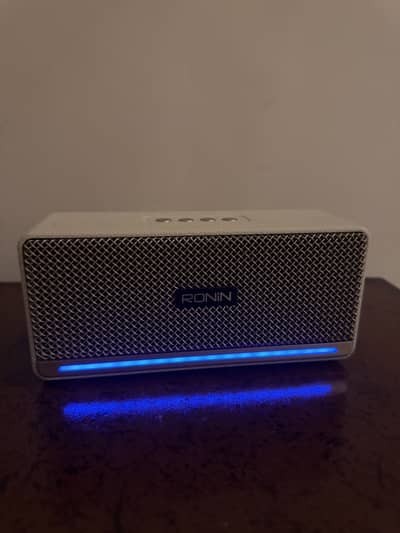 Ronin speaker