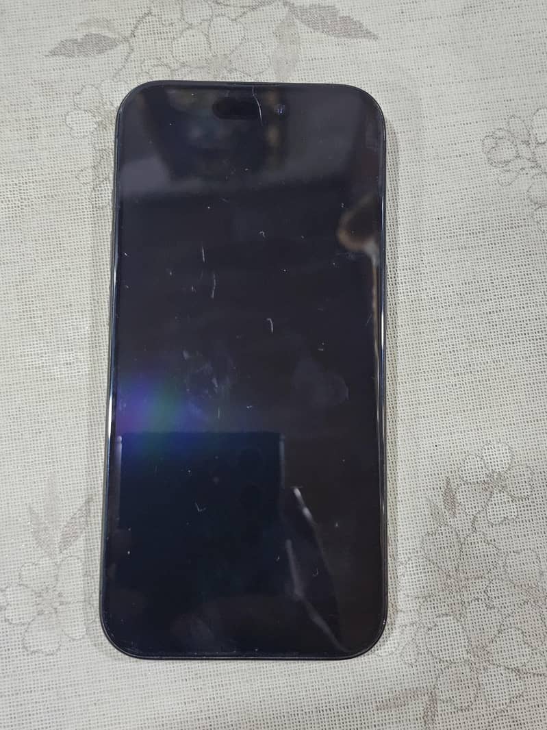 Apple iPhone 15 Pro 6