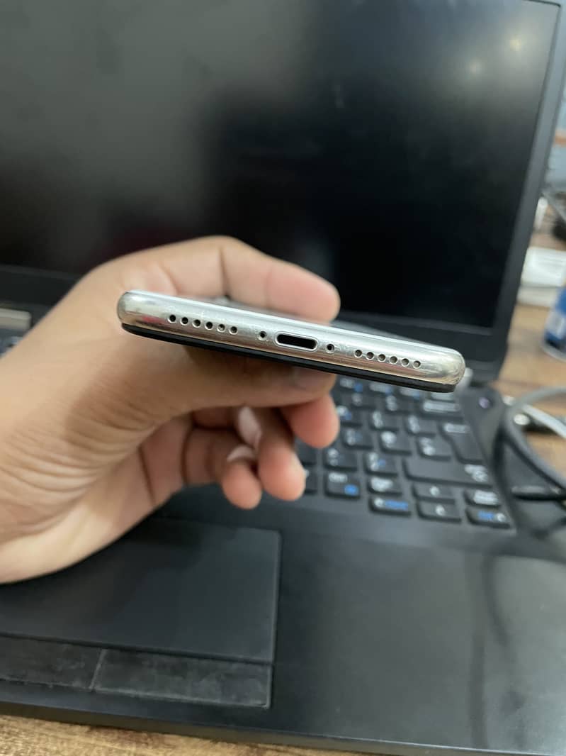 Apple iPhone X 1