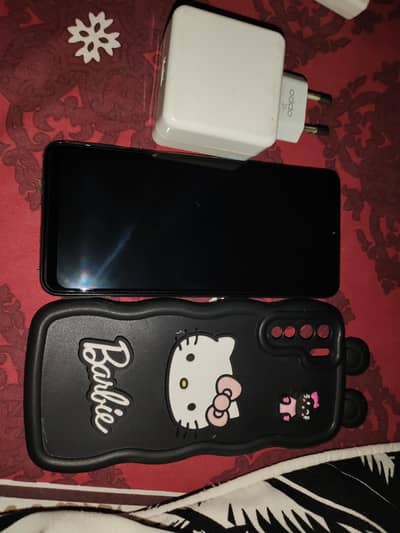 oppoF15 used by female 10/10 8/128 full care