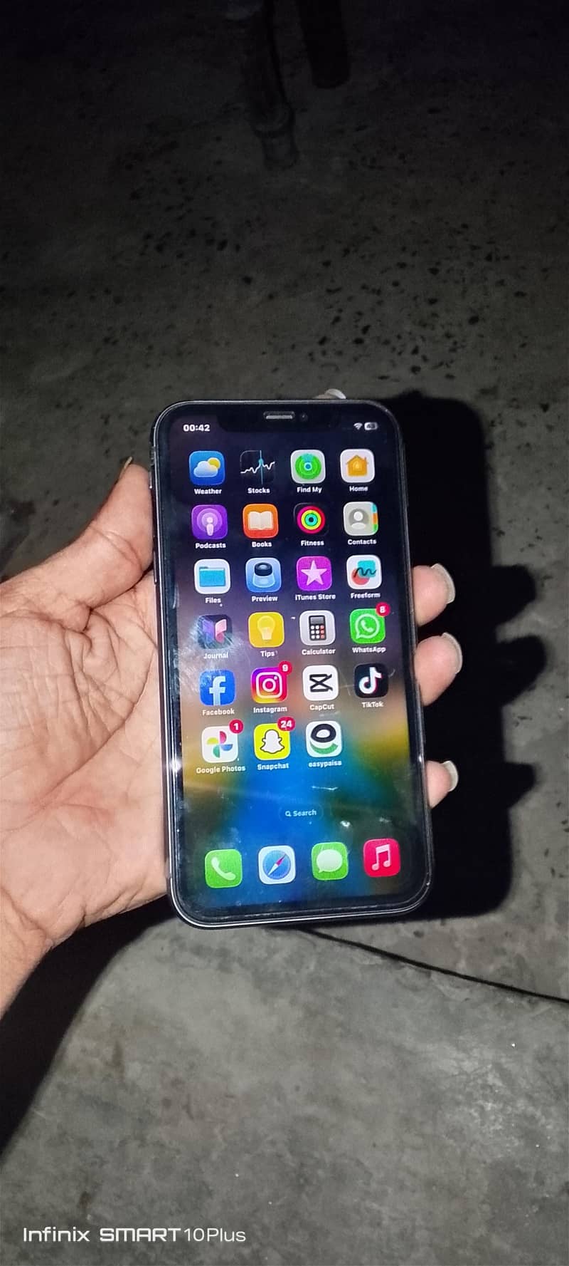 Apple iPhone 11 2