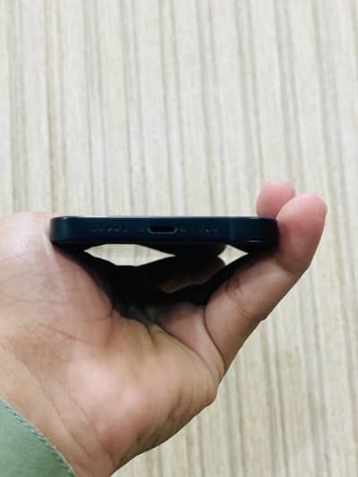 Apple iPhone 13 non pta 80% health condition 10/10
