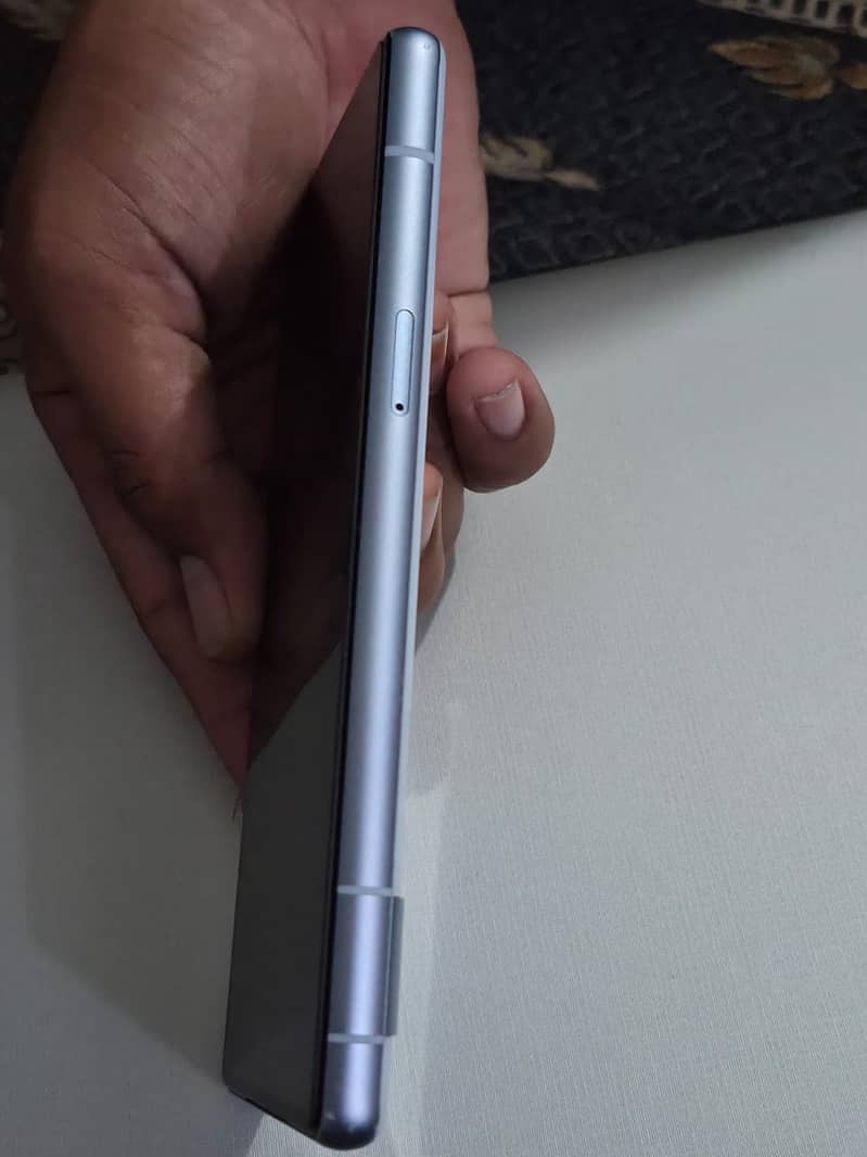 Google Pixel 7a 2