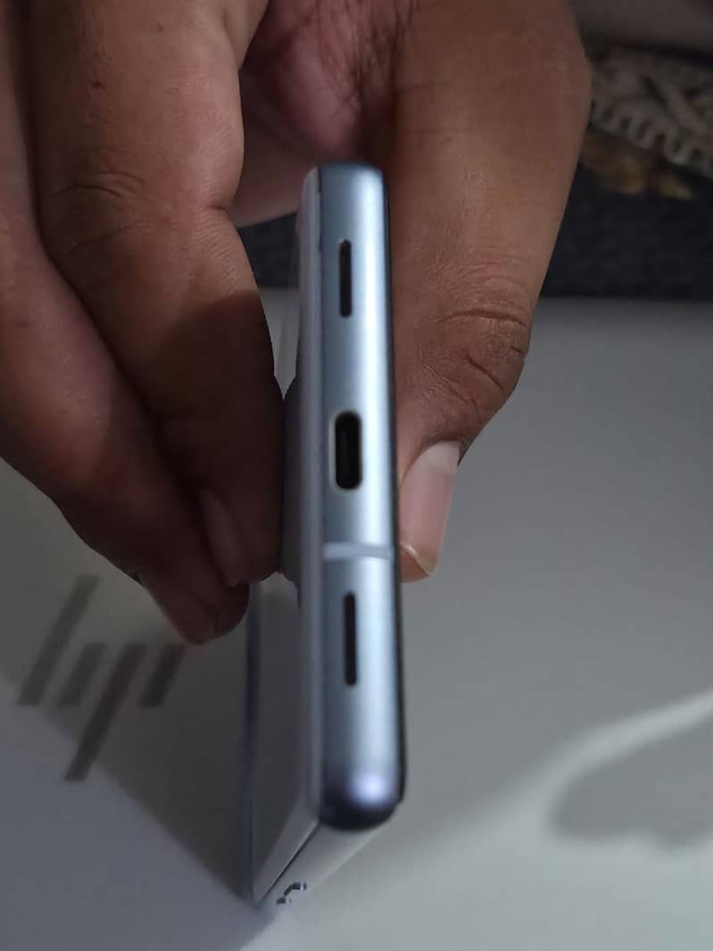 Google Pixel 7a 3