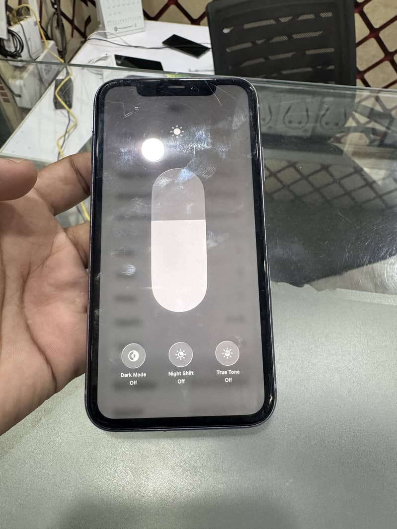 Apple iPhone 11 3