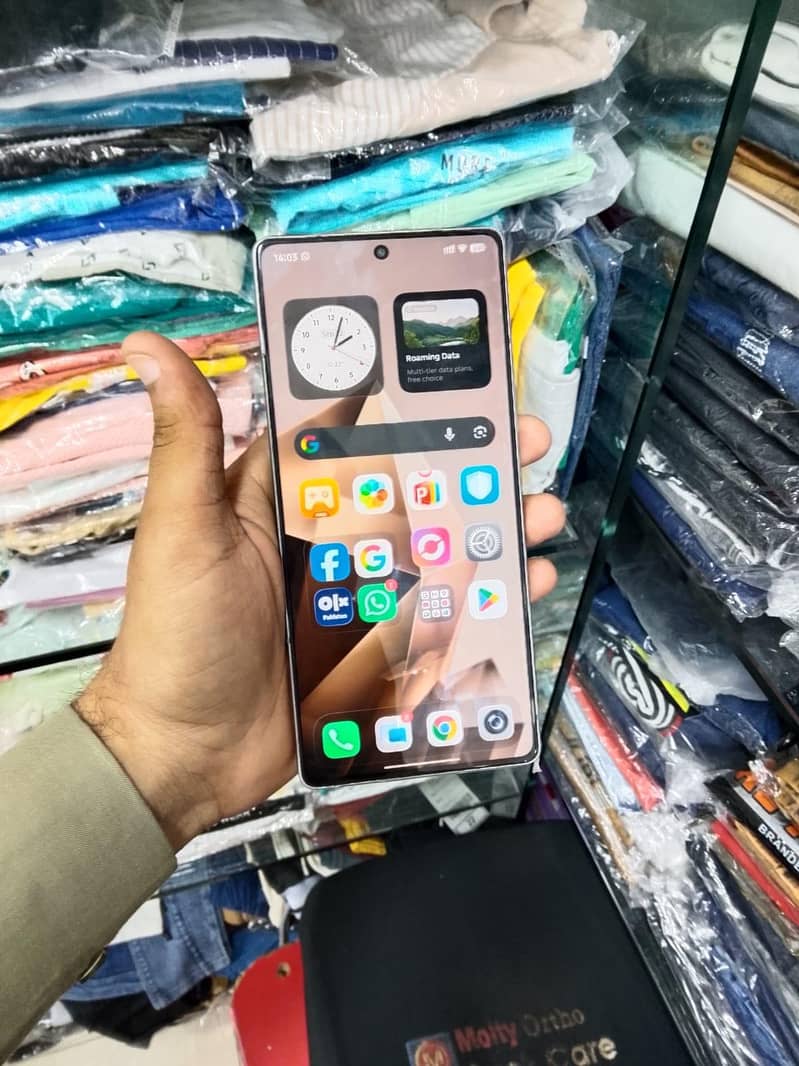 Infinix note 50* 3