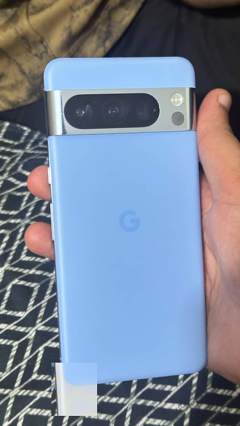 Google Pixel 8 Pro 3