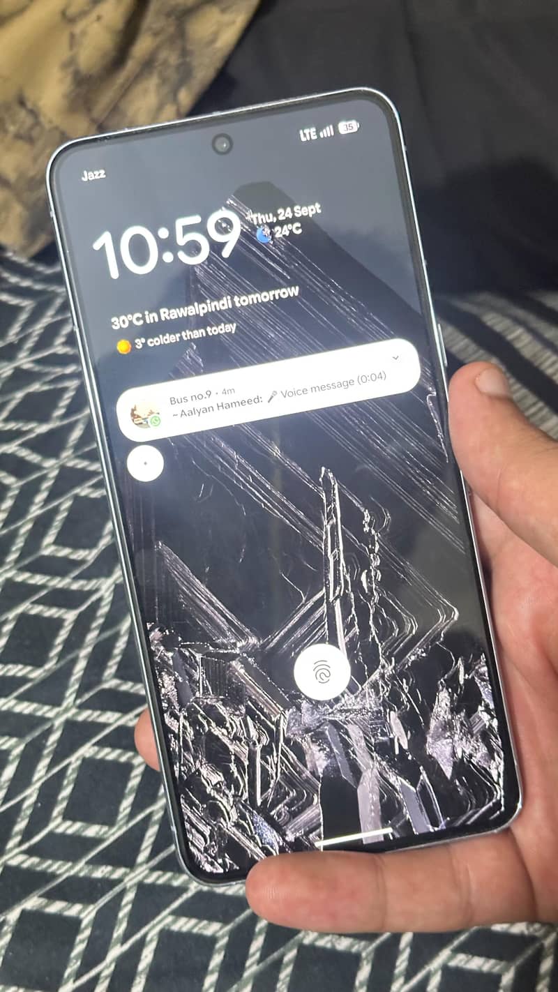 Google Pixel 8 Pro 4