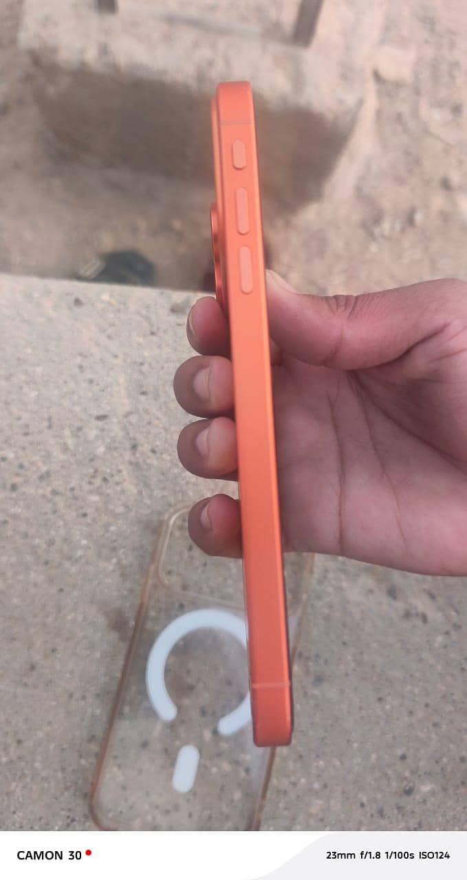 Apple iPhone 11 6