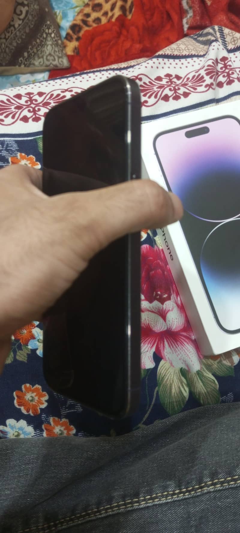 iPhone 14 pro max 3