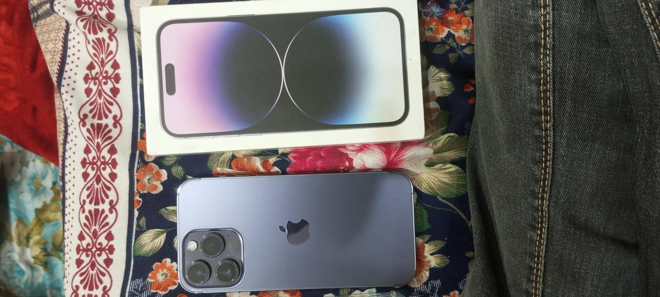 iPhone 14 pro max 6