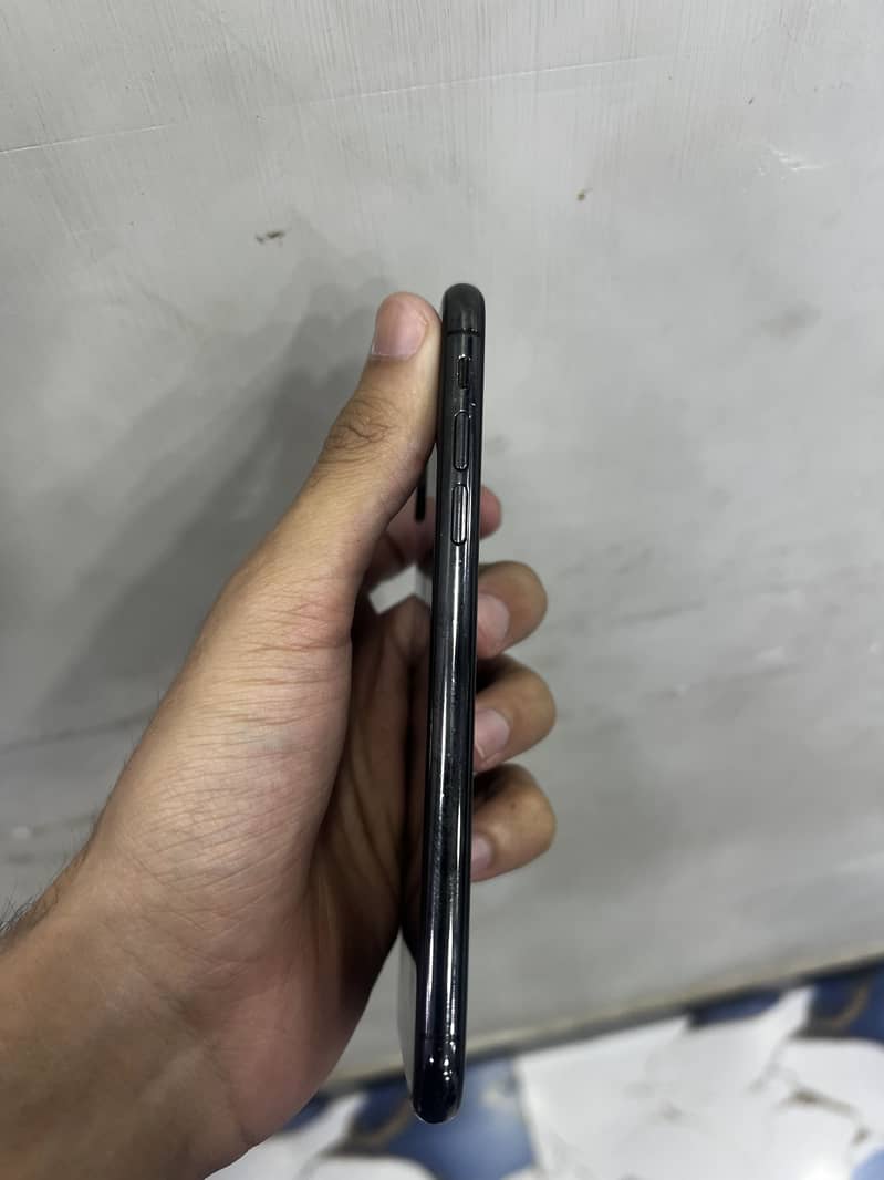 Apple iPhone X 7