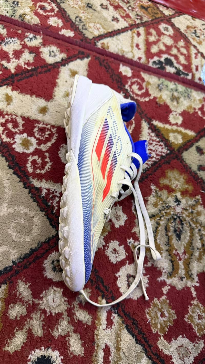 F50 Adidas 3