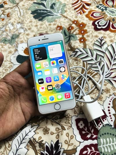 iPhone 8 64GB Official PTA Approved