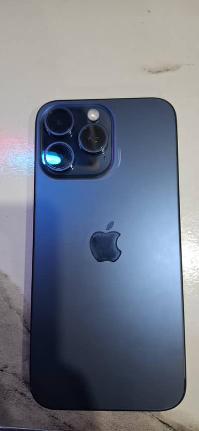 Apple iPhone 15 Pro Max fu lla model 3 month sim time
