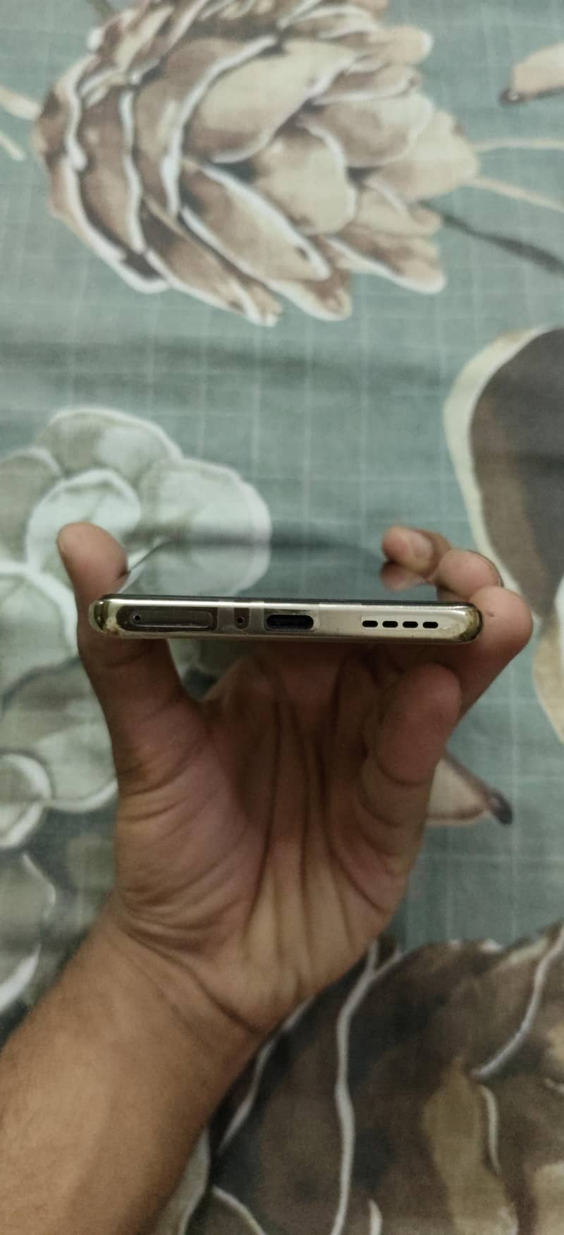 Infinix Note 40 Pro 4