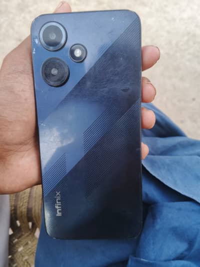 Infinix Hot 30 Play